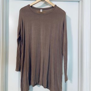 Vanilla Bay oversized tan top S
